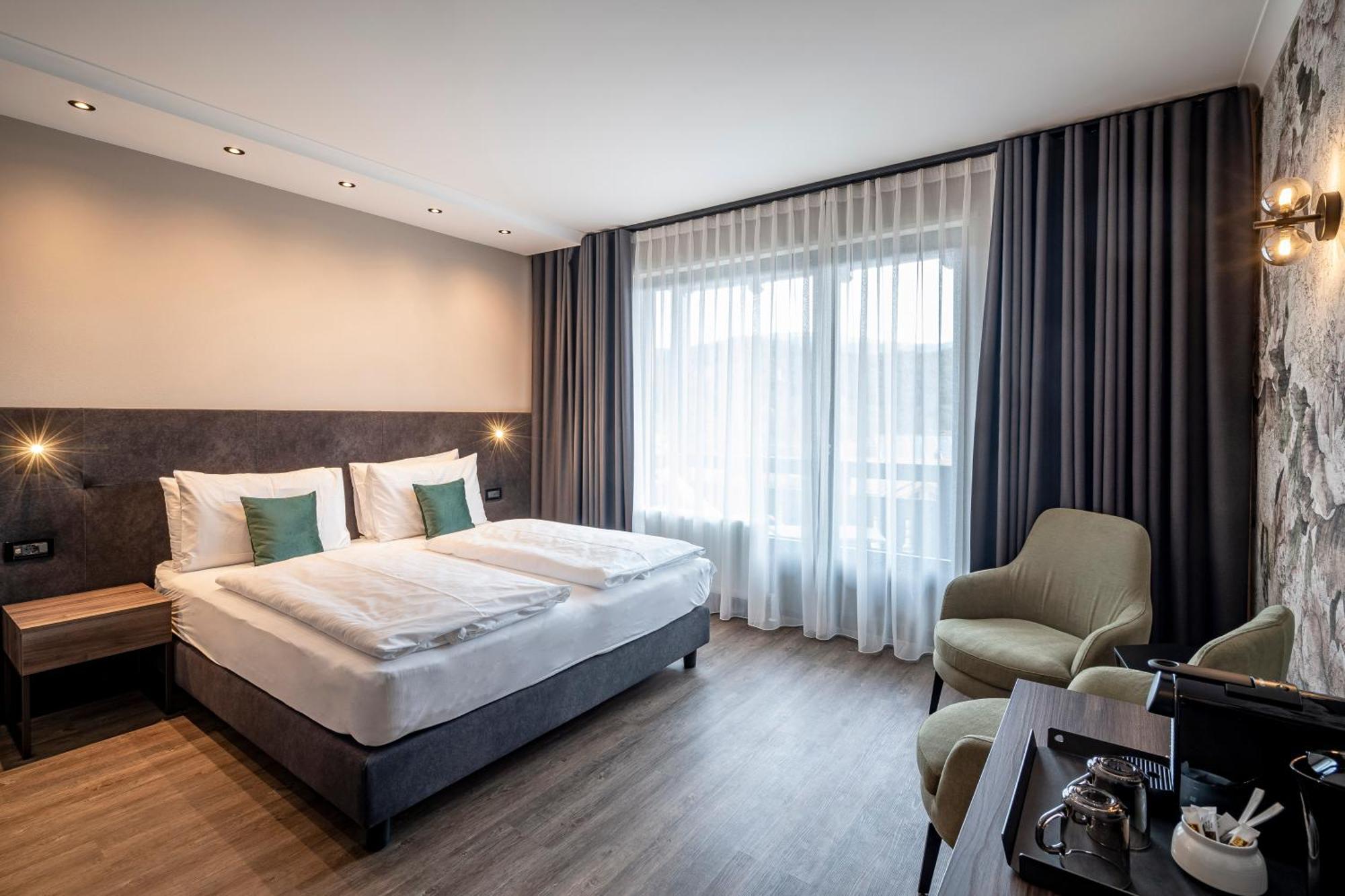 Tirolensis Otel Tesimo Dış mekan fotoğraf