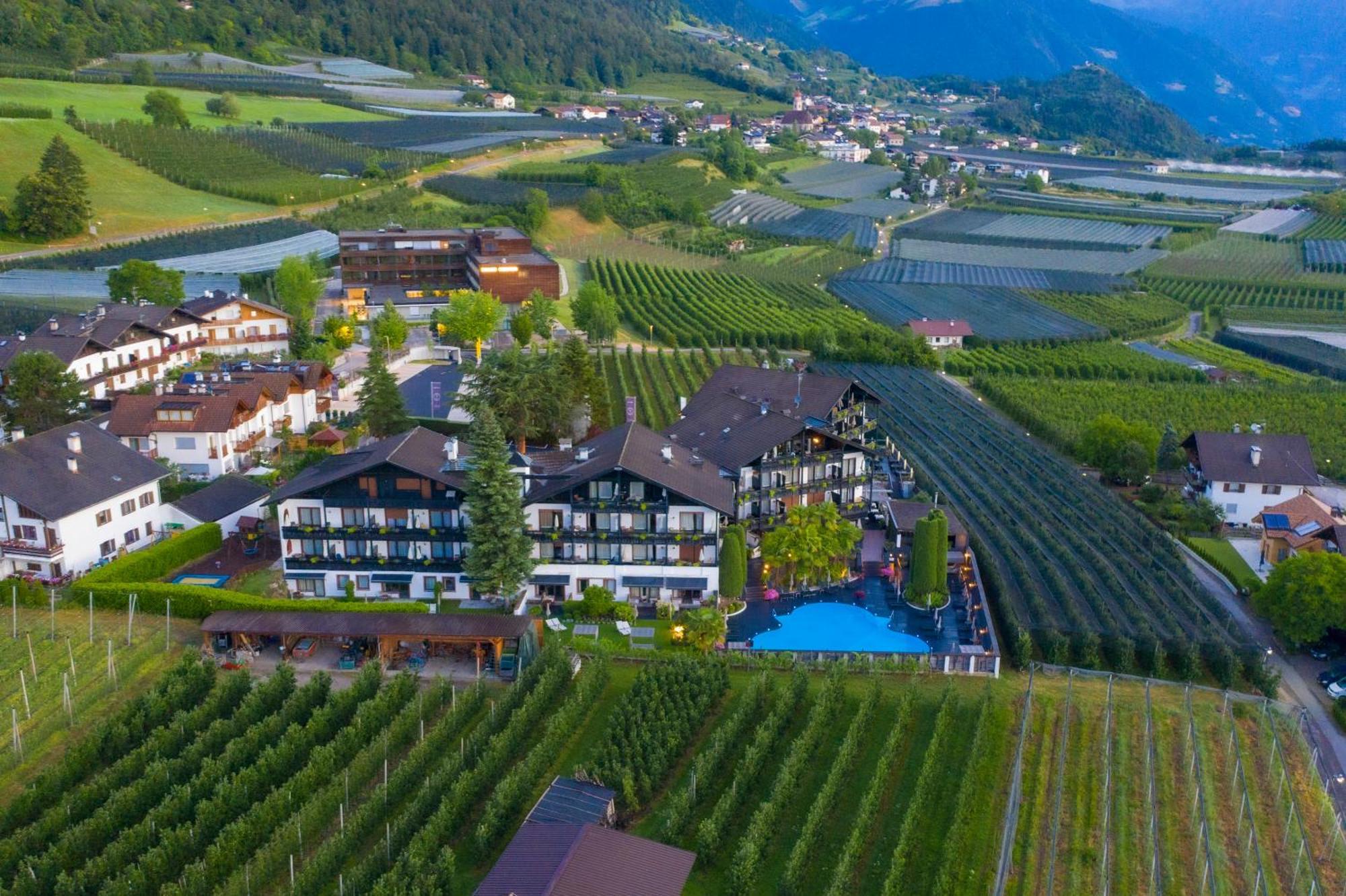 Tirolensis Otel Tesimo Dış mekan fotoğraf